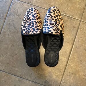 Birdies slip on shoes